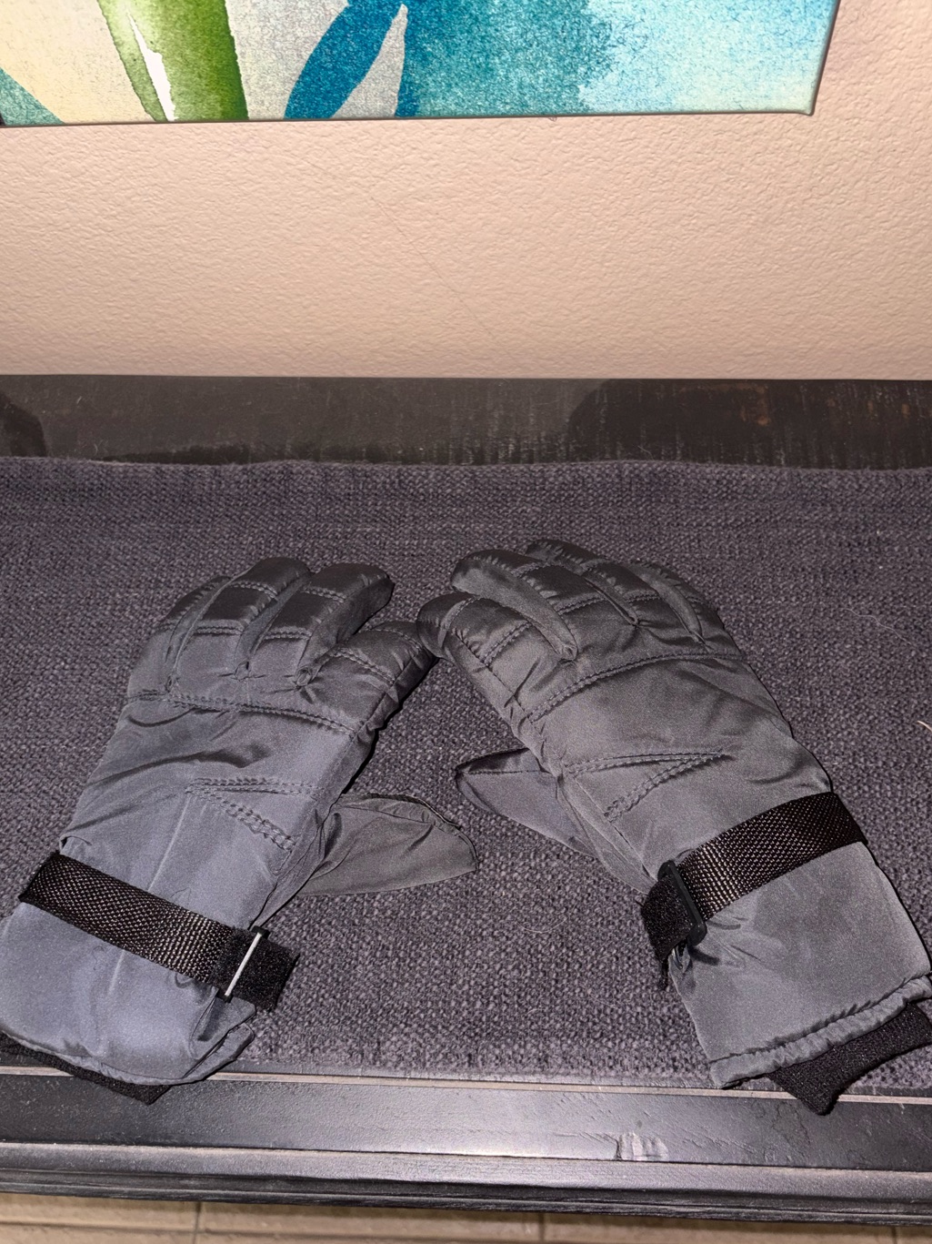 Burton Black & Grey Snowboard Gloves -20 Water Proof With Wrist Adjustment — image 6 of 8